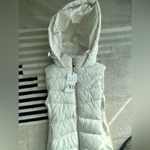 ⚠️ ZARA NWT WINTER VEST